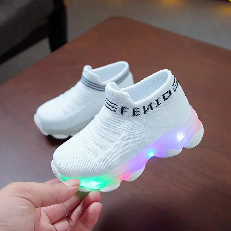 Girls' LED Light Sneakers - Casual Sports Shoes for Kids | Luminous Socks | Battery-Powered | Tennis Shoes - Novah