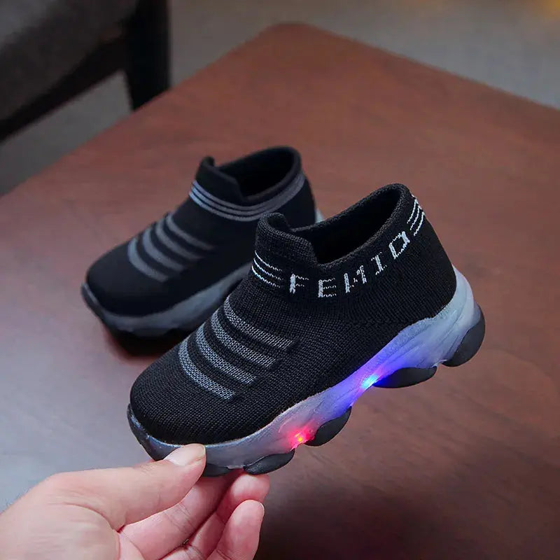 Girls' LED Light Sneakers - Casual Sports Shoes for Kids | Luminous Socks | Battery-Powered | Tennis Shoes Novah