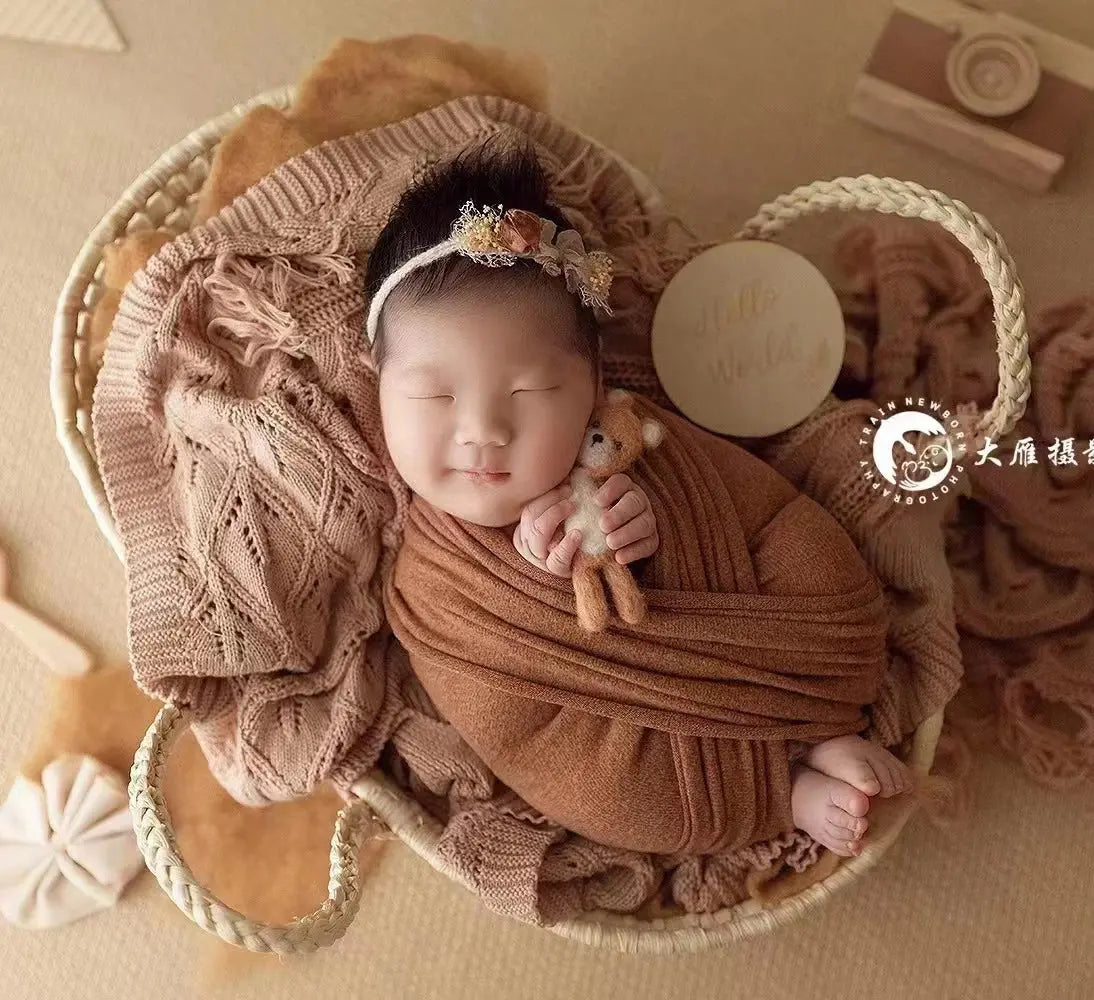 Straw Basket Newborn Photography Props Newborn Posing Nest Photo Baby Changing Basket with Handles Baby Photography Accessories Novah